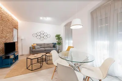 Zona de estar de Bright and Refurbished-2BED 1BATH-Ventas