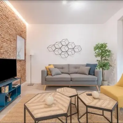 Bright and Refurbished-2BED 1BATH-Ventas