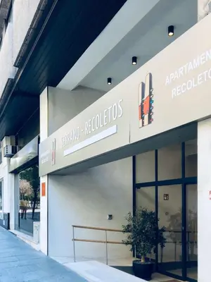 Fachada o entrada de Recoletos Estudio en la mejor zona de Madrid