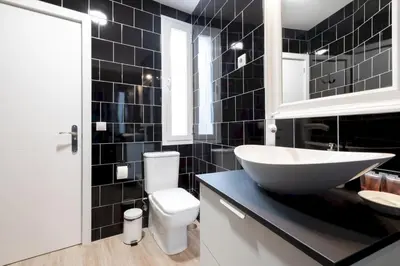 Un baño de Stylish and Refurbished - 3B 1BT - Lavapies