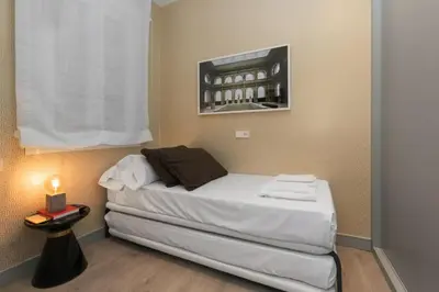 Cama o camas de una habitación en Refurbished WStylish - 3BD 2BTH - Salamanca