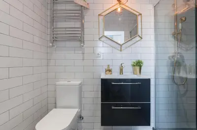 Un baño de ºººPS New Atocha Studio ººº