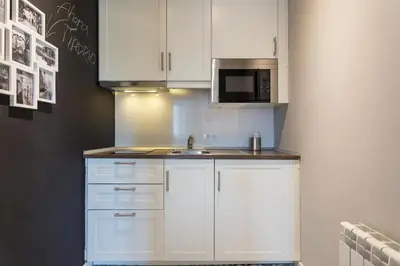 Una cocina o zona de cocina en ºººMZ Atocha Station Studio ººº