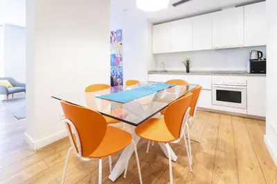 Una cocina o zona de cocina en Morar Apartments Malasaña