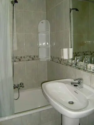 Un baño de Hostal Suárez