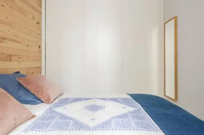 Cama o camas de una habitación en Cool & Trendy Madrid Centre