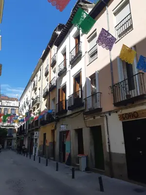 El barrio de los alrededores o un barrio cerca de este hostal o pensión