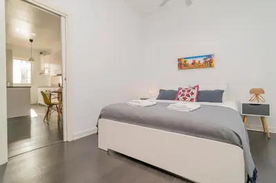 Cama o camas de una habitación en Stylish Apartment in the Center of Madrid
