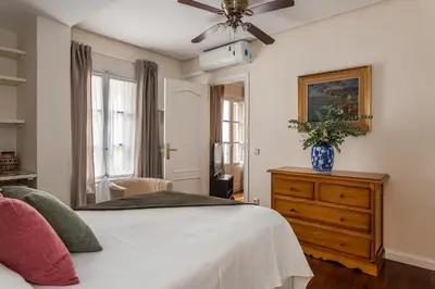 Cama o camas de una habitación en Waou Opera I - Alquiler Corta Duración