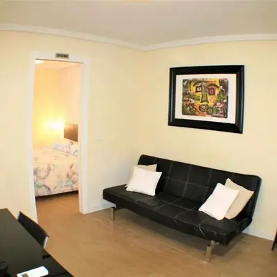 Apartamento cercano a Madrid Rio céntrico. Nuevo