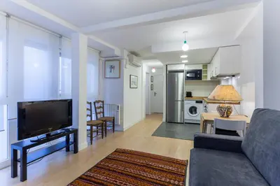 Una cocina o zona de cocina en Apartamento Chueca V en Madrid