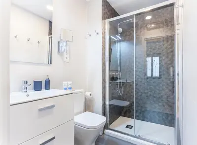 Un baño de Apartamento Gran Via en Madrid