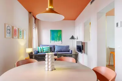 Cama o camas de una habitación en NoMad Latina en Madrid