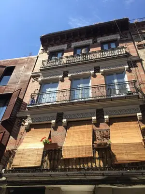 Edificio en el que se encuentra el apartamento