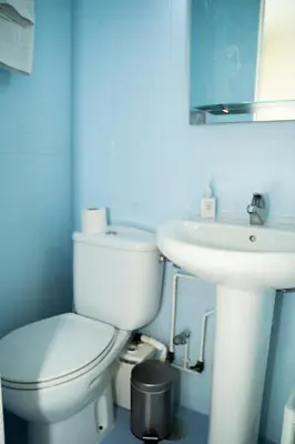 Un baño de Guest House Éxito en Madrid