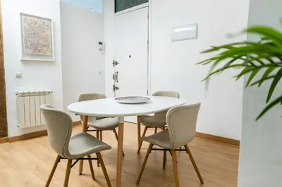 Plano de Comfortable 2BR2BA in Chueca