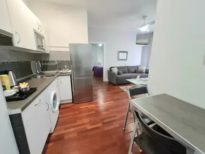 Una cocina o zona de cocina en Gran Vía - Excellent Apartamento Temporal