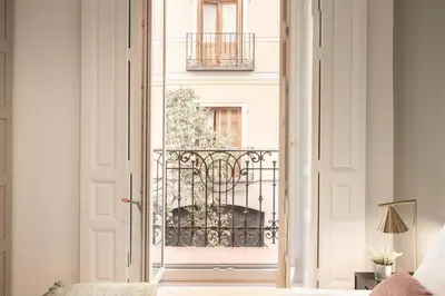Un balcón o terraza de Apartamento Prado III en Madrid