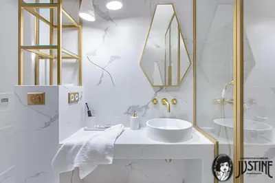 Un baño de Apartamento Kintsugi by Justine Apartments Apartamento turístico en Madrid Río