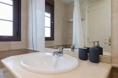 Un baño de Apartamento Retiro II en Madrid Capital