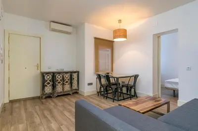 Zona de estar de HOMEABOUT DIEGO DE LEÓN Apartment I