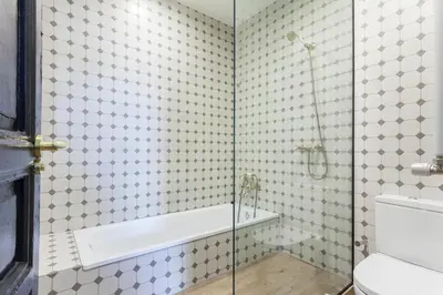 Un baño de Zoko Suites en Madrid