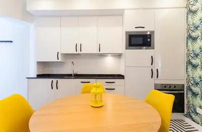 Una cocina o zona de cocina en Rio Plaza en Madrid