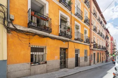 Edificio en el que se encuentra el apartamento