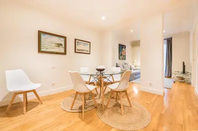 Zona de estar de For You Rentals FREE WiFi Apartment TEMPORAL Malasaña Madrid Center MMA273