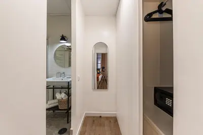 Un baño de Waou Puerta del Sol V - Alquiler Corta Duración