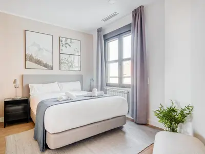 Cama o camas de una habitación en Limehome Madrid Calle de Don Ramón de la Cruz