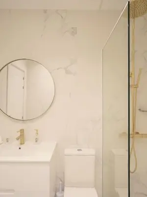 Un baño de STAYLISH STUDIO APARTMENT IN MALASANA