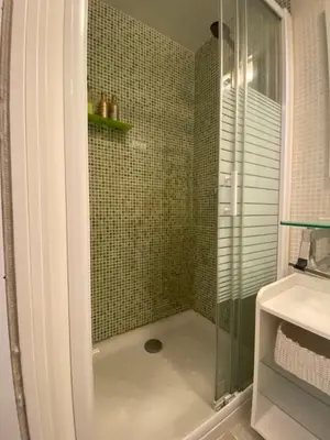 Un baño de Piso Espectacular en el Centro de Madrid