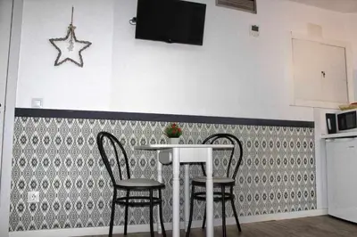 Una cocina o zona de cocina en Moderno apartamento en el corazón de Madrid (Sol)