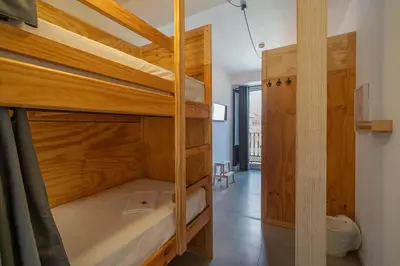 Cama o camas de una habitación en The Hat Madrid