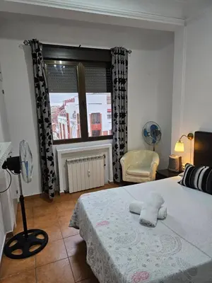 Cama o camas de una habitación en Apartamento Doble Exterior en la GRAN VIA #45 de Madrid 7-2