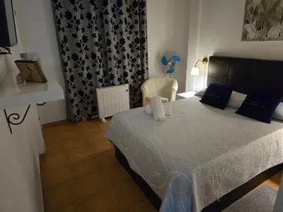 Cama o camas de una habitación en Apartamento Doble Exterior en la GRAN VIA #45 de Madrid 7-2