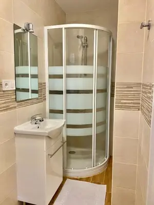 Un baño de Centro Mirasierra - Metro Usera 01
