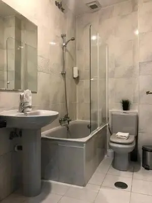 Un baño de Las Letras I