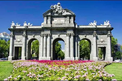 Jardín al aire libre en El Apartamento en Ópera Palacio Real