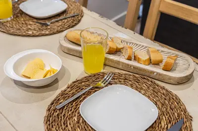 Comida en o cerca de este apartamento