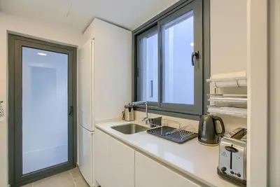 Una cocina o zona de cocina en 2B2B Deluxe apartment - Jardines de Cuatro Caminos - Business District - Santiago Bernabéu