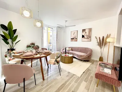 Cama o camas de una habitación en Waou LA CIBELES es MIA - Corta Duración