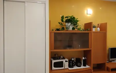 Una cocina o zona de cocina en ESTUDIO EN FUENCARRAL Granvía