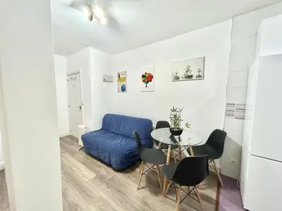 Zona de estar de Madrid Rio Antonio Lopez A