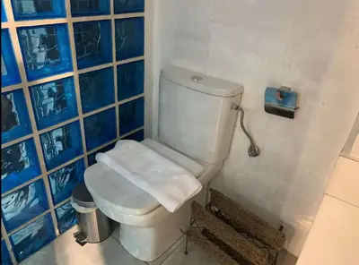 Un baño de El capricho de Nina en Lavapiés
