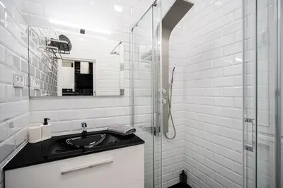 Un baño de Moncloa Apartment