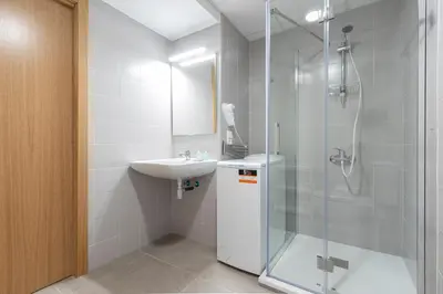 Un baño de Dobo Madrid ANR1