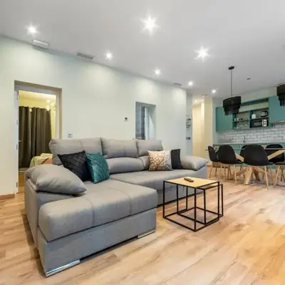 Modern and Refurbished - 2Bedrooms 2Baths-Justicia