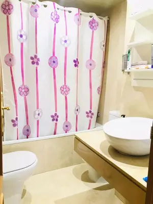 Un baño de - Hab compartida masculina-